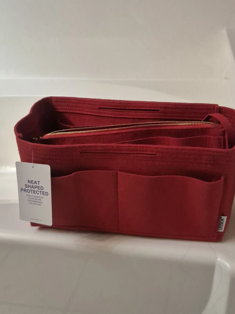 Internal organizer for tote bags